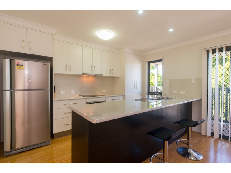 2/12 Stasia Lane, South Gladstone QLD 4680