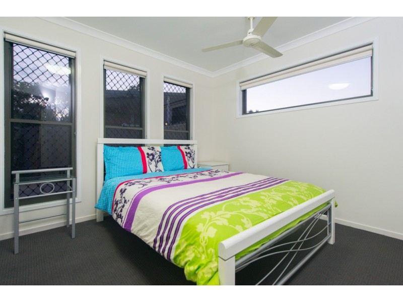 2/12 Stasia Lane, South Gladstone QLD 4680