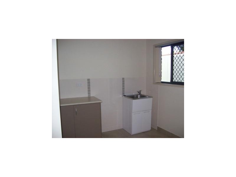 51A ANN STREET, South Gladstone QLD 4680