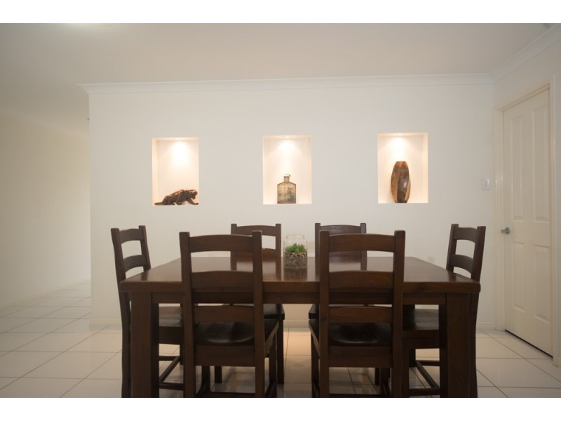 55 Skyline Drive, New Auckland QLD 4680