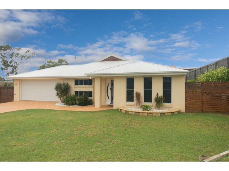 55 Skyline Drive, New Auckland QLD 4680