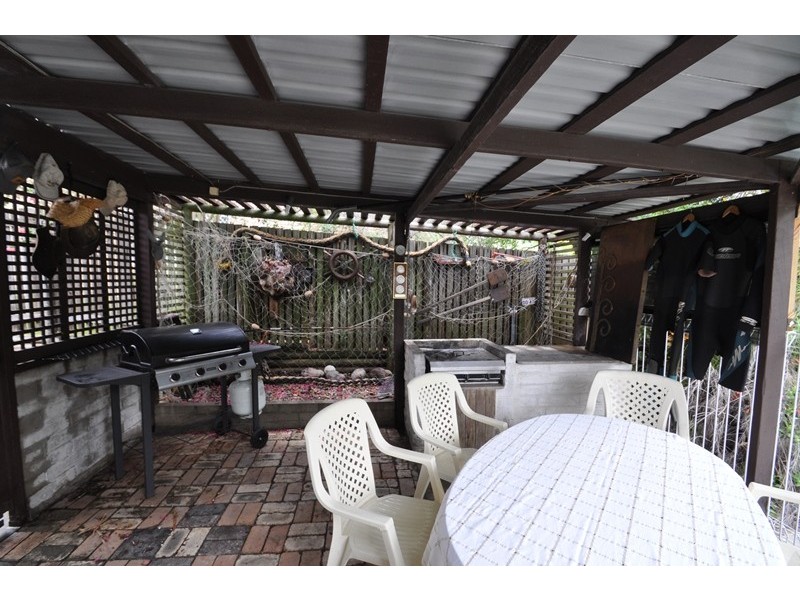 4 Jupiter Street, Telina QLD 4680