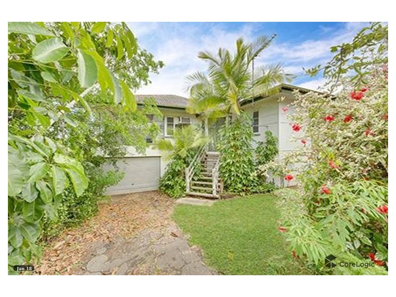 8 Amelia Street, West Gladstone QLD 4680