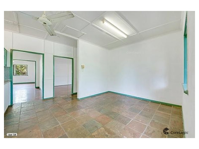 8 Amelia Street, West Gladstone QLD 4680