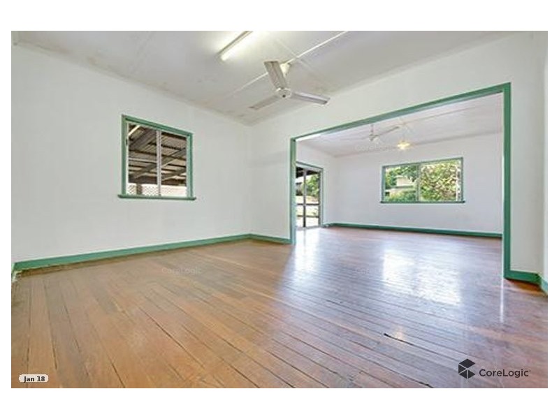 8 Amelia Street, West Gladstone QLD 4680