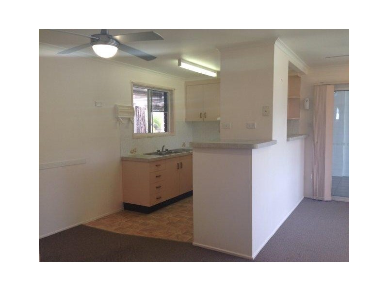 7 WOOLLYBUTT ST, New Auckland QLD 4680