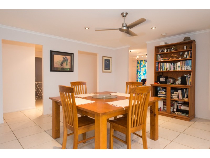 8 Karumba Court, Tannum Sands QLD 4680