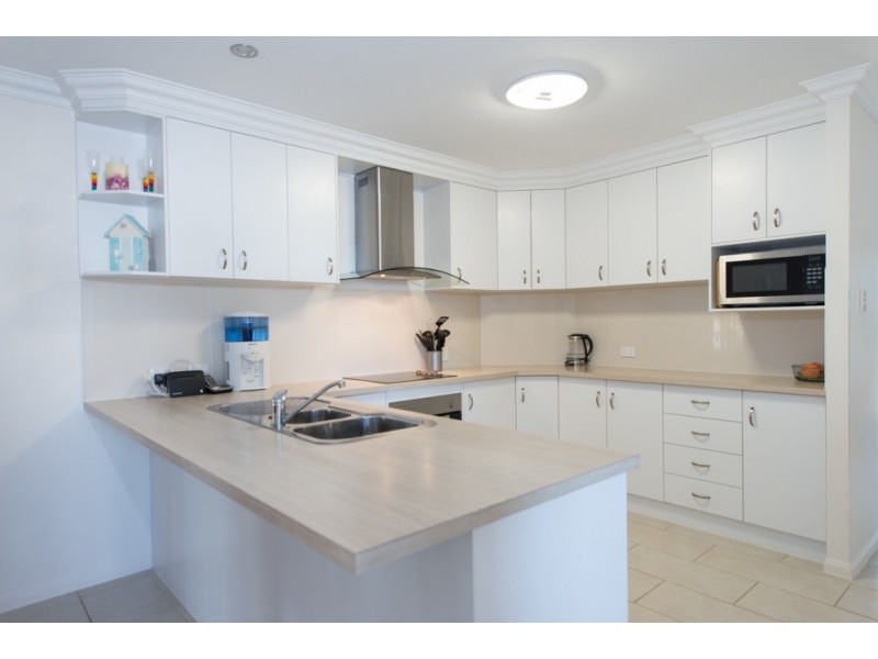 19 Bottlebrush Drive, Kirkwood QLD 4680