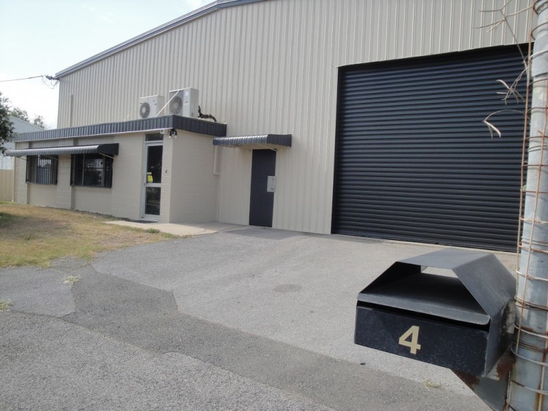 4 Drewe Street, Gladstone QLD 4680