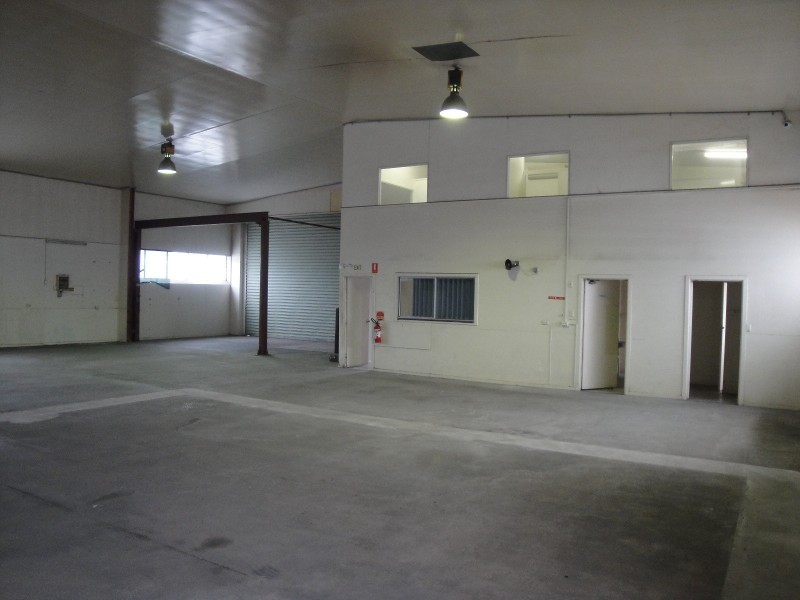 4 Drewe Street, Gladstone QLD 4680