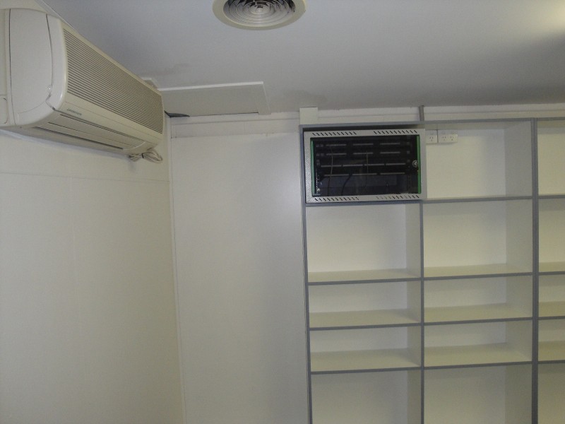 4 Drewe Street, Gladstone QLD 4680