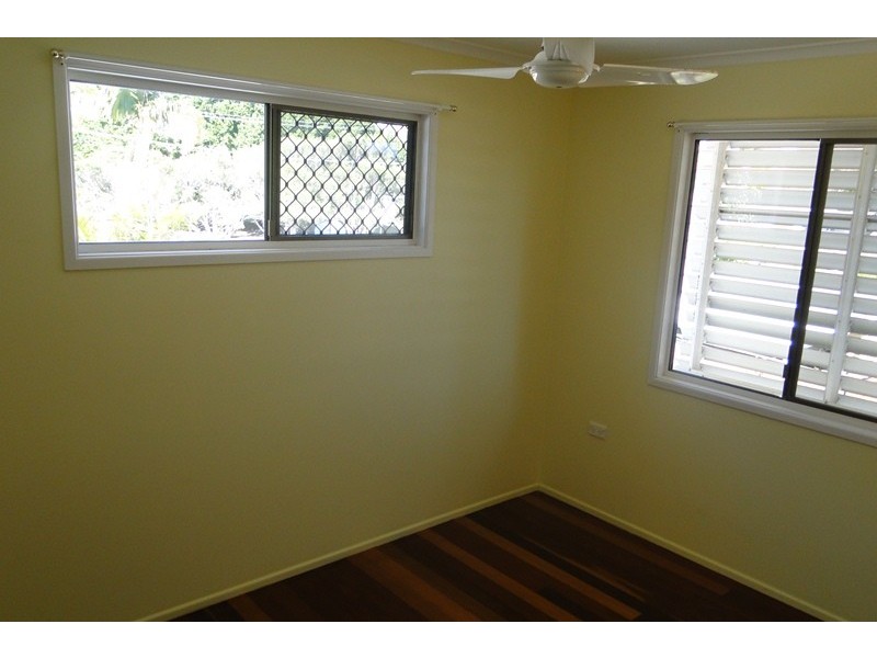 13 Capella Street, Telina QLD 4680