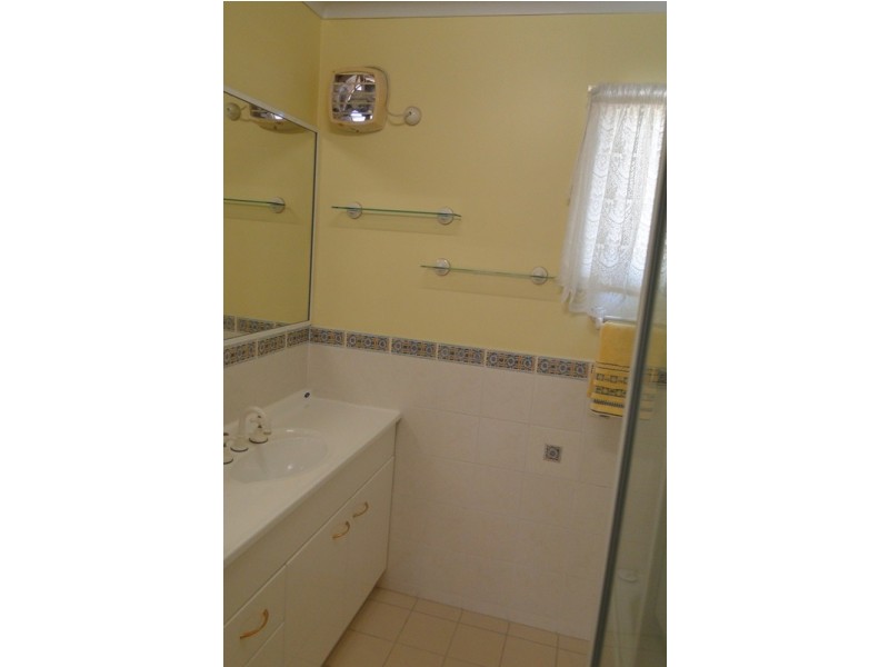 13 Capella Street, Telina QLD 4680