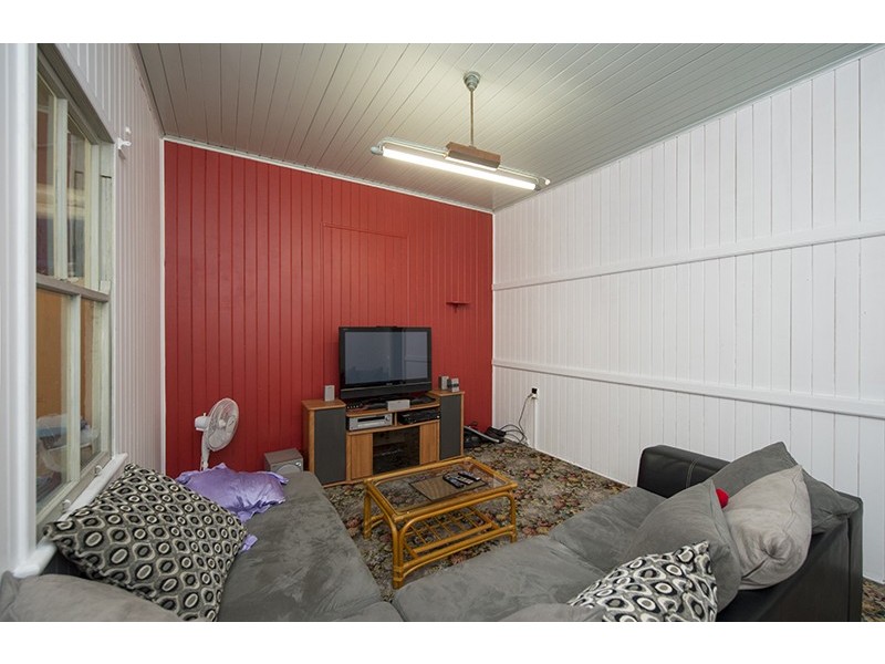 3 Cotton Street, Barney Point QLD 4680