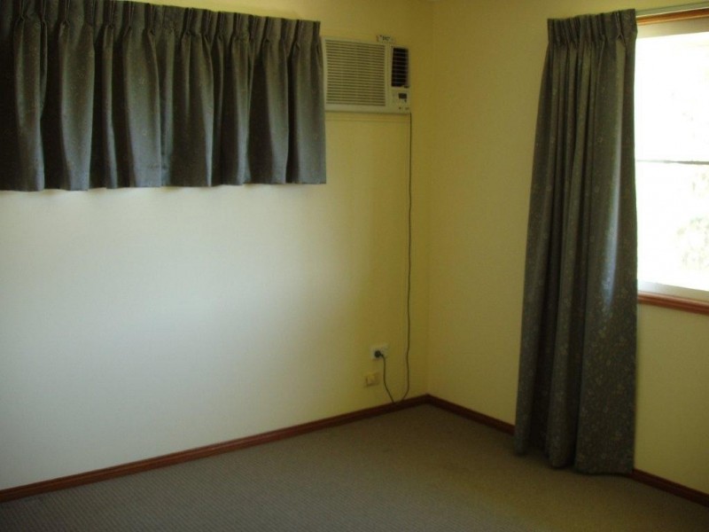 28 FOREST PLACE, South Gladstone QLD 4680