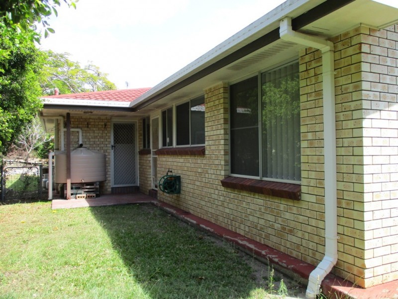 9 ORUNGAL STREET, Clinton QLD 4680