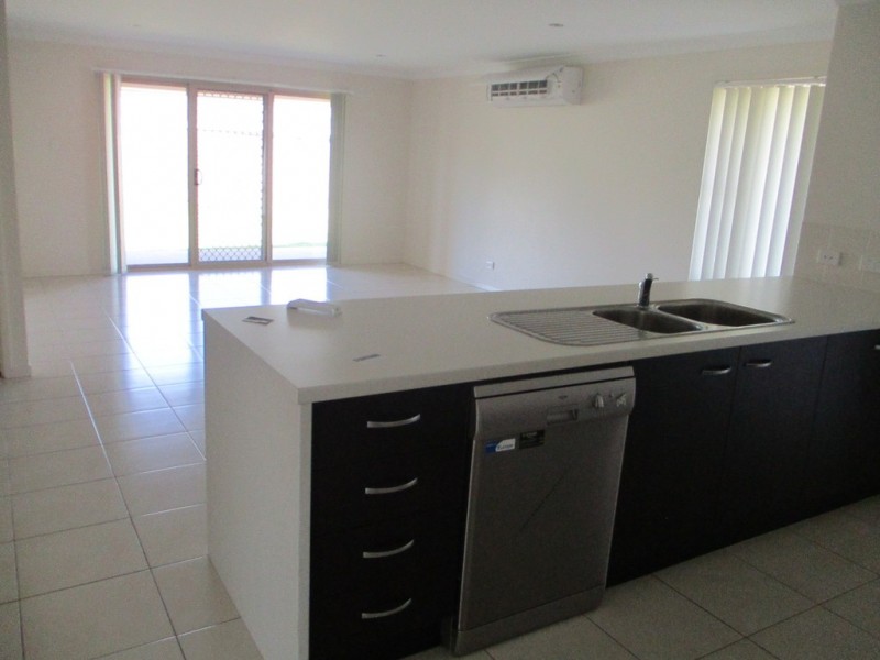 4 FREMONT STREET, Calliope QLD 4680