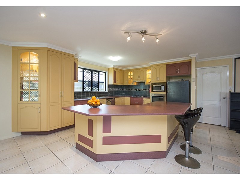 89 Penda Avenue, New Auckland QLD 4680