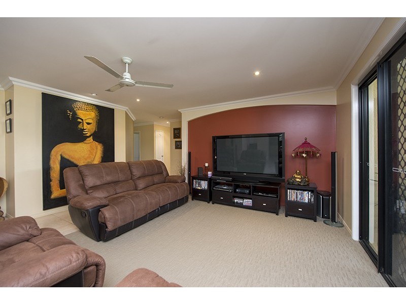 89 Penda Avenue, New Auckland QLD 4680