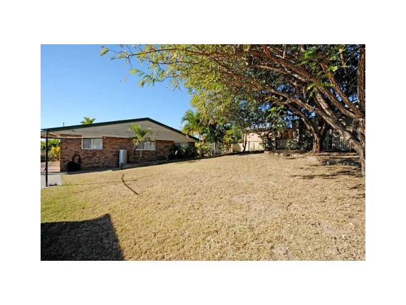4 KENNETH COURT, New Auckland QLD 4680
