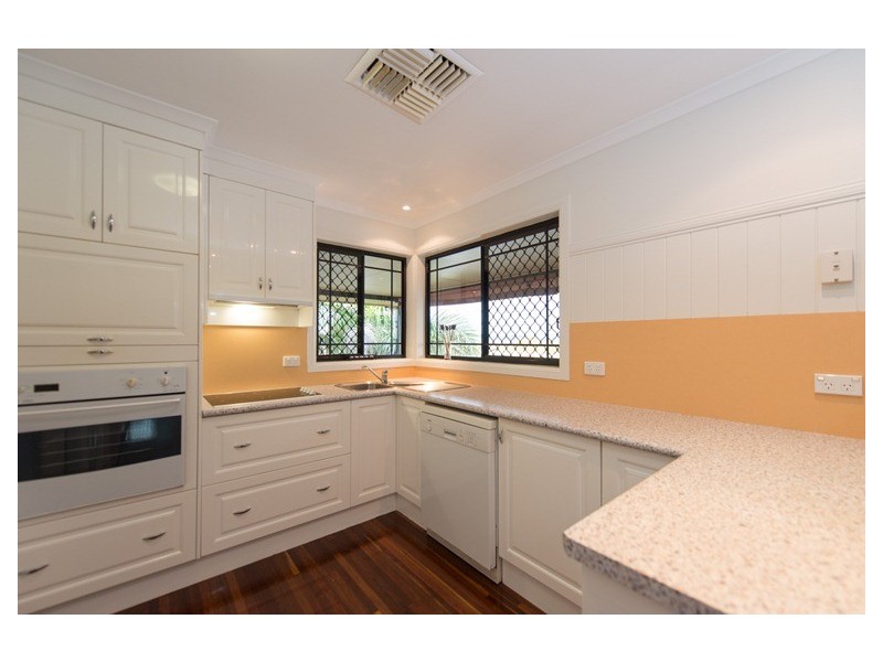 20 Williamson Street, West Gladstone QLD 4680