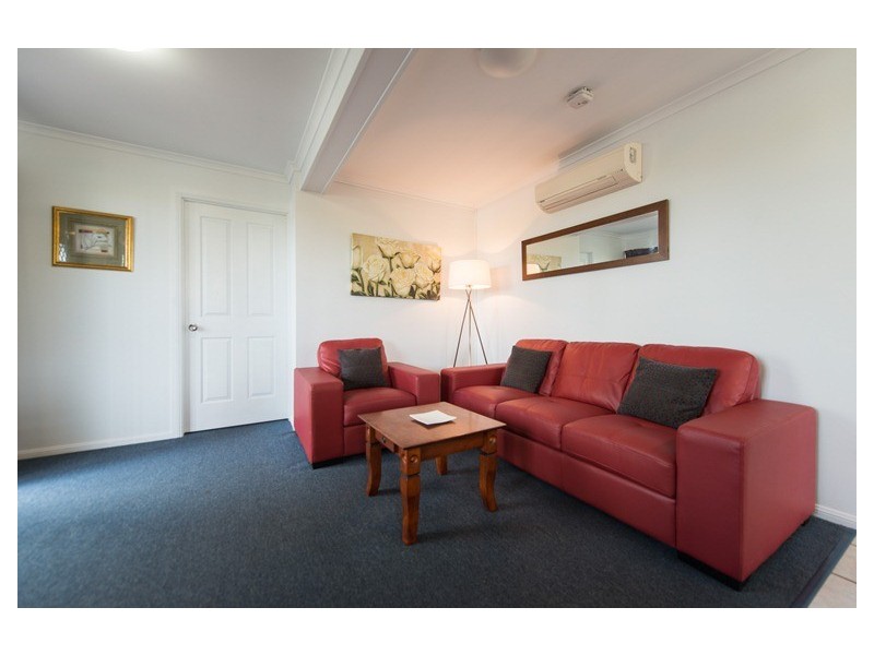 20 Williamson Street, West Gladstone QLD 4680