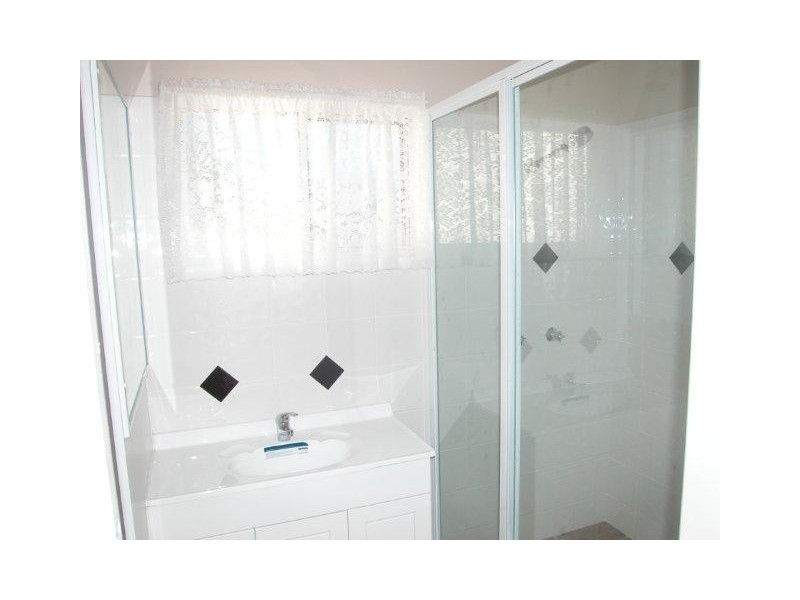 3 YARROON STREET, Gladstone QLD 4680