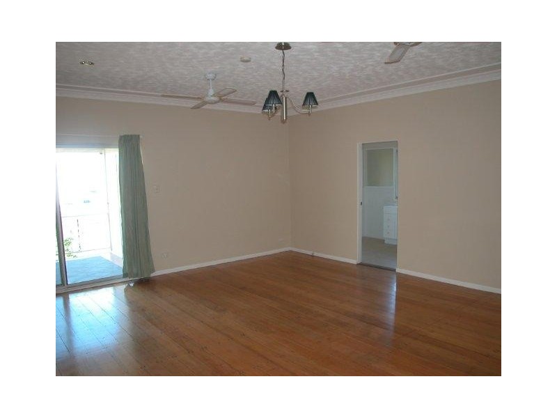 3 YARROON STREET, Gladstone QLD 4680