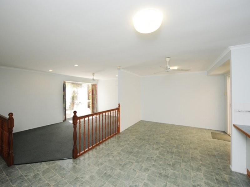 7 Palm Court, Clinton QLD 4680