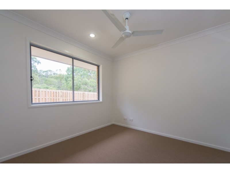 18 Kandel Court, Kirkwood QLD 4680