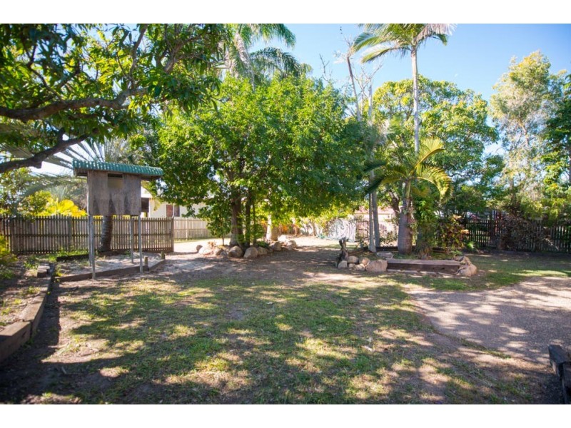 18 Roberts Street, South Gladstone QLD 4680