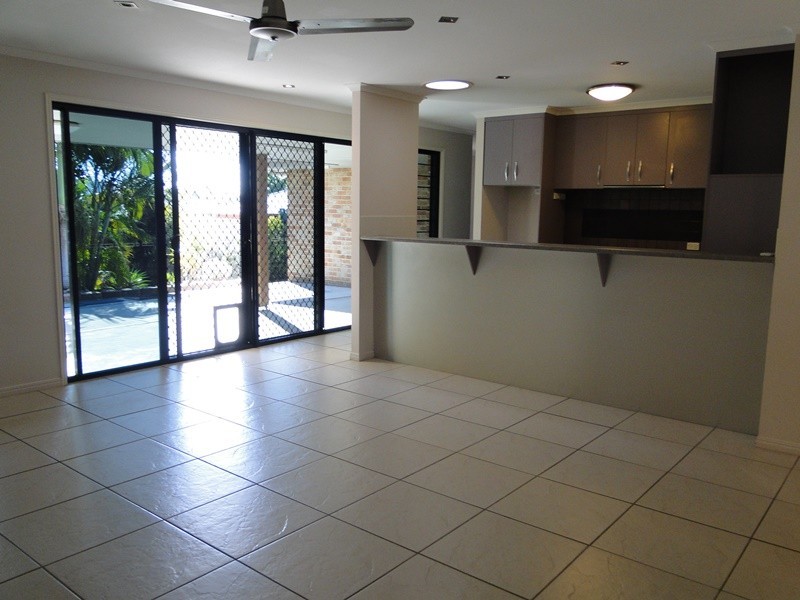8 KARUMBA COURT, Tannum Sands QLD 4680