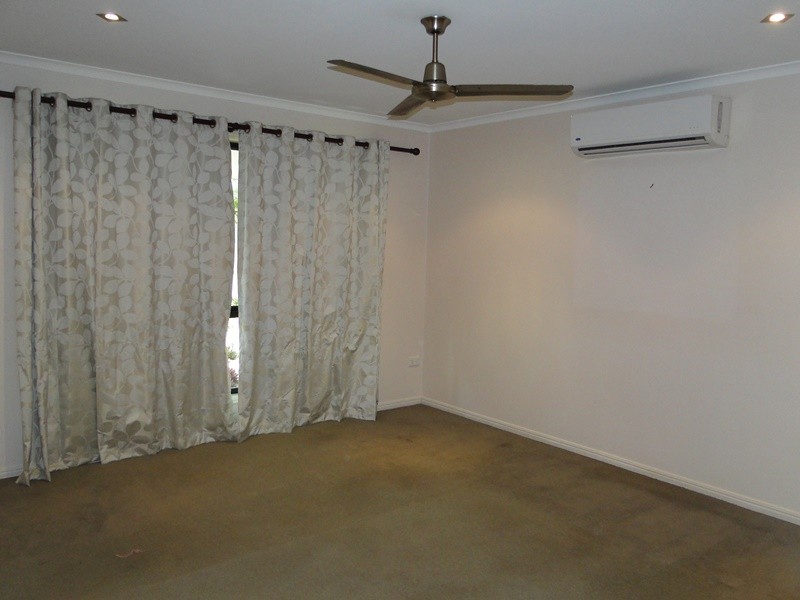 8 KARUMBA COURT, Tannum Sands QLD 4680