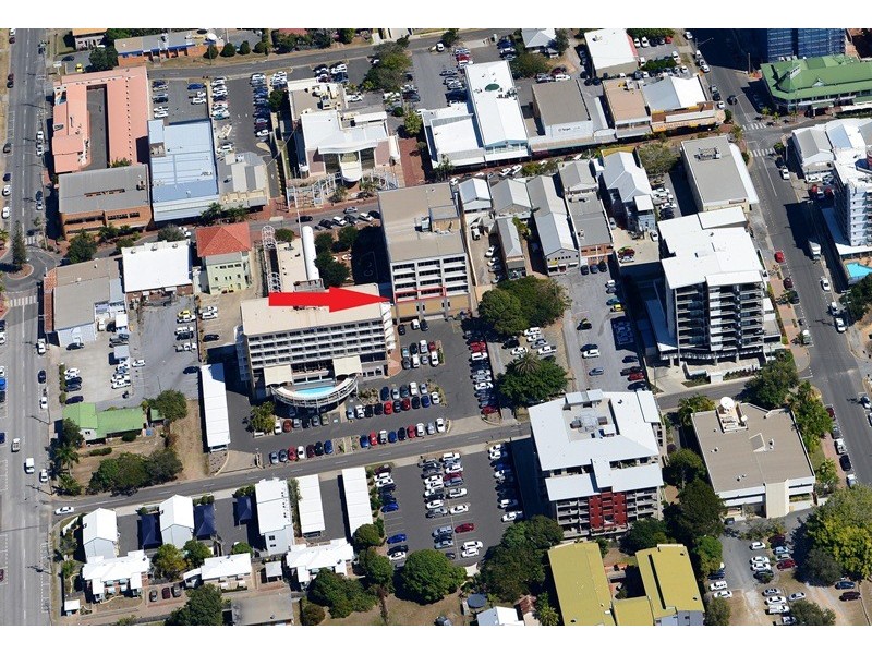 Suite 2 / 100 Goondoon Street, Gladstone QLD 4680