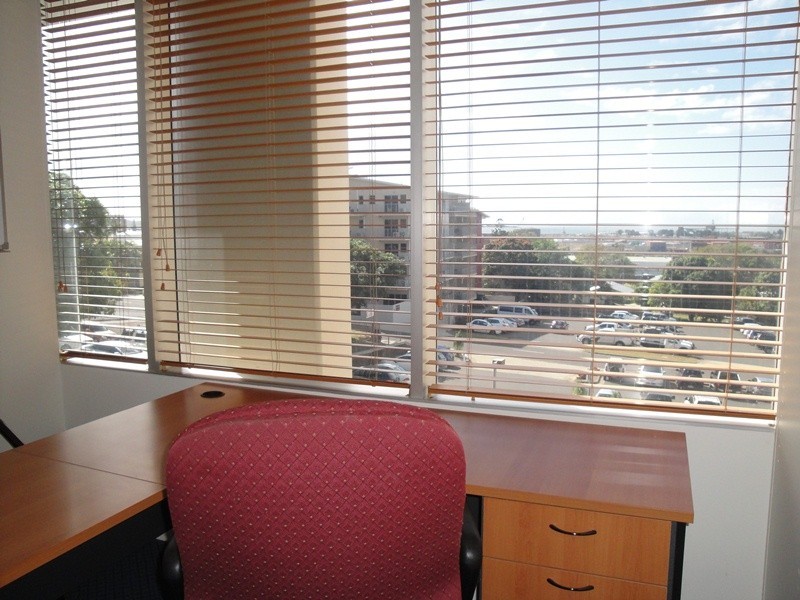 Suite 2 / 100 Goondoon Street, Gladstone QLD 4680