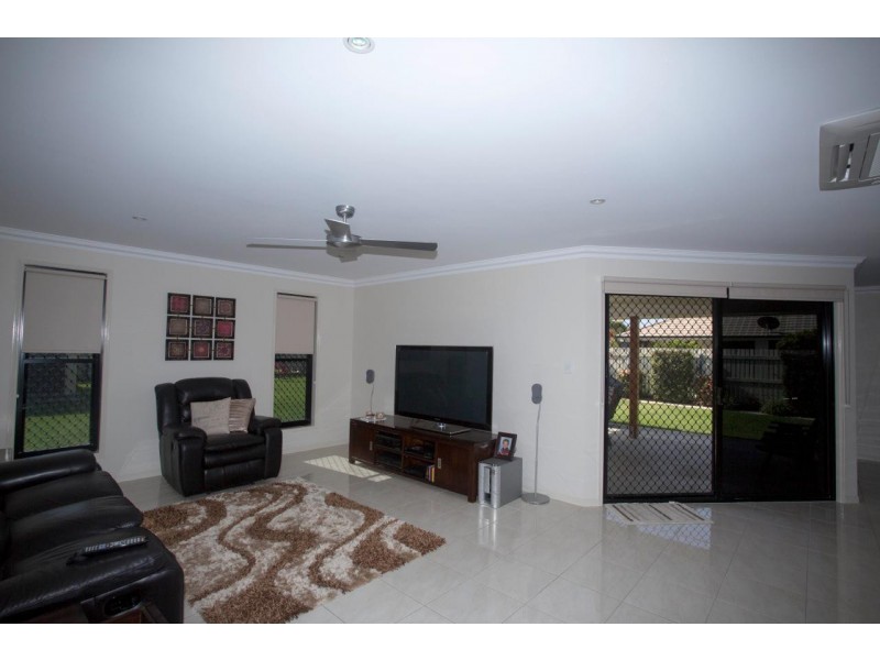 32 Beezley Street, Glen Eden QLD 4680