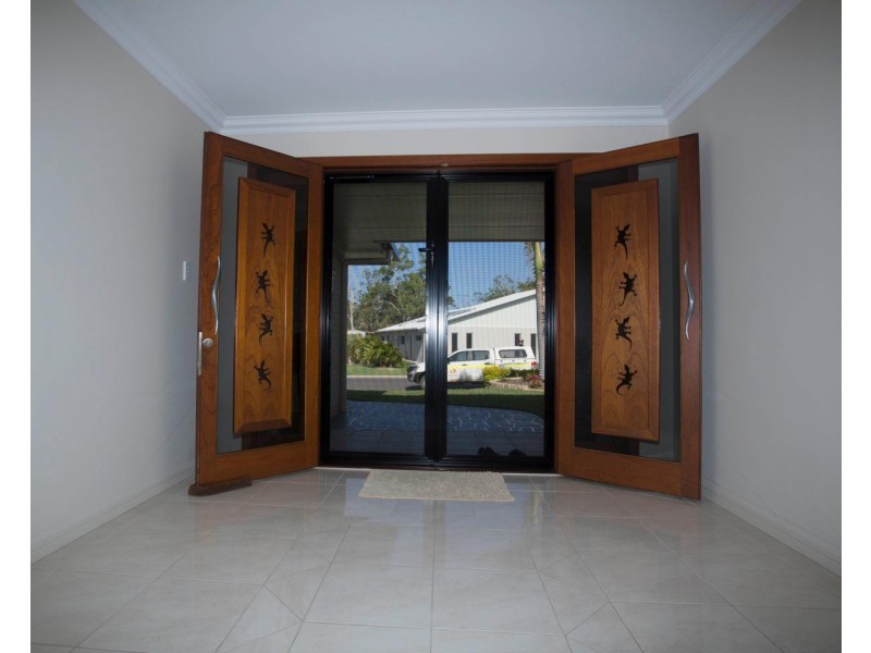 32 Beezley Street, Glen Eden QLD 4680