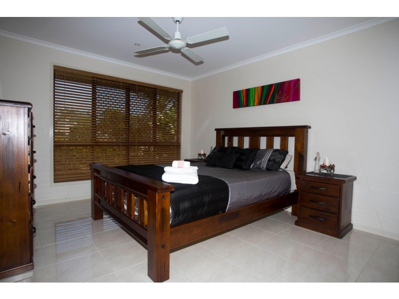 32 Beezley Street, Glen Eden QLD 4680