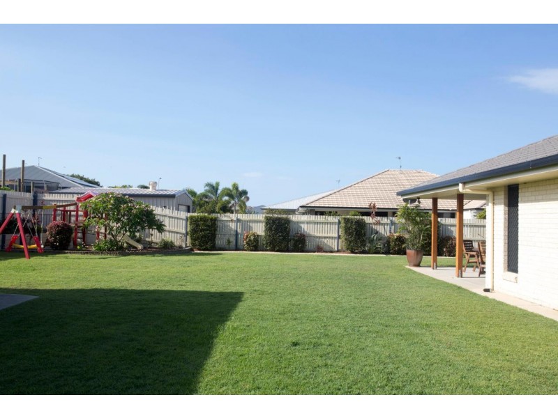 32 Beezley Street, Glen Eden QLD 4680