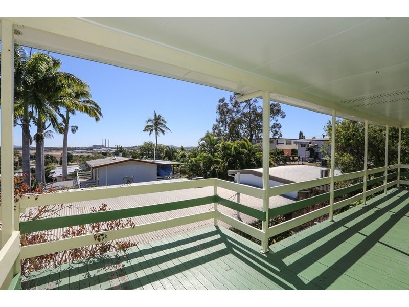 42 Wilson Street, New Auckland QLD 4680