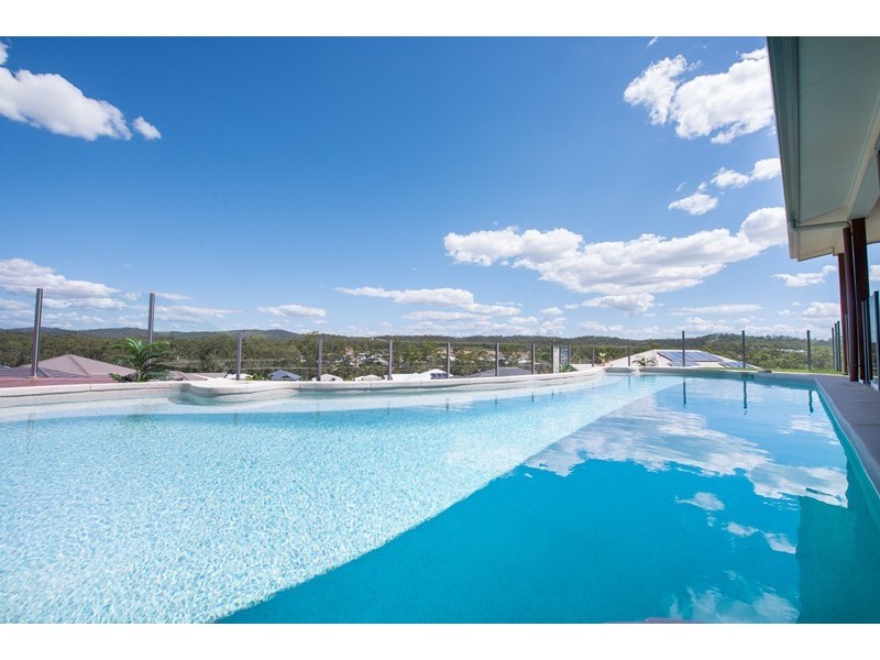 13 SCORPIUS PLACE, Telina QLD 4680