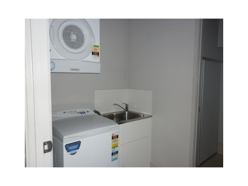 3/14 FOWLER ST, West Gladstone QLD 4680