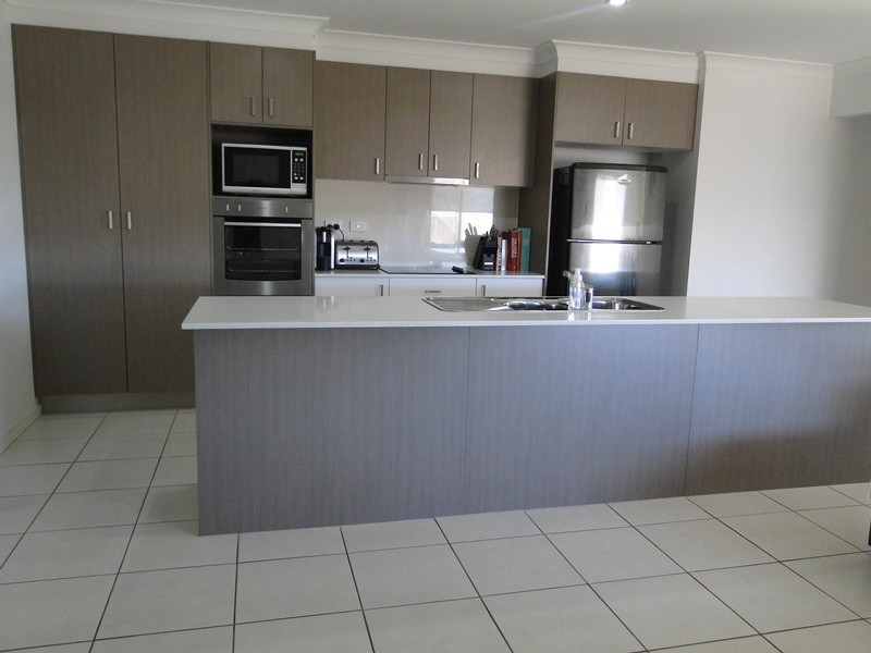 12 Wentworth Place, Glen Eden QLD 4680