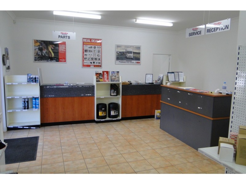 3 McCabe Street, West Gladstone QLD 4680