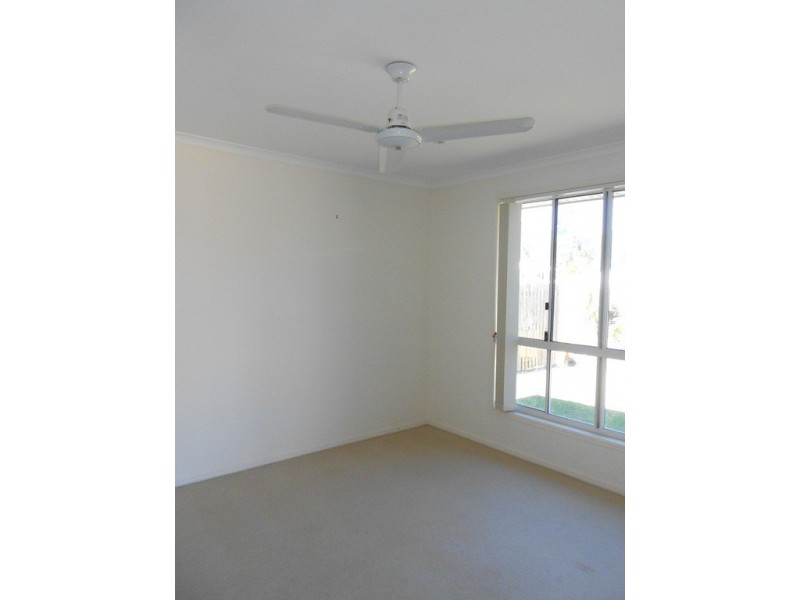 1 WICKS STREET, New Auckland QLD 4680