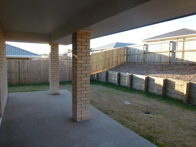 8 FREMONT STREET, Calliope QLD 4680