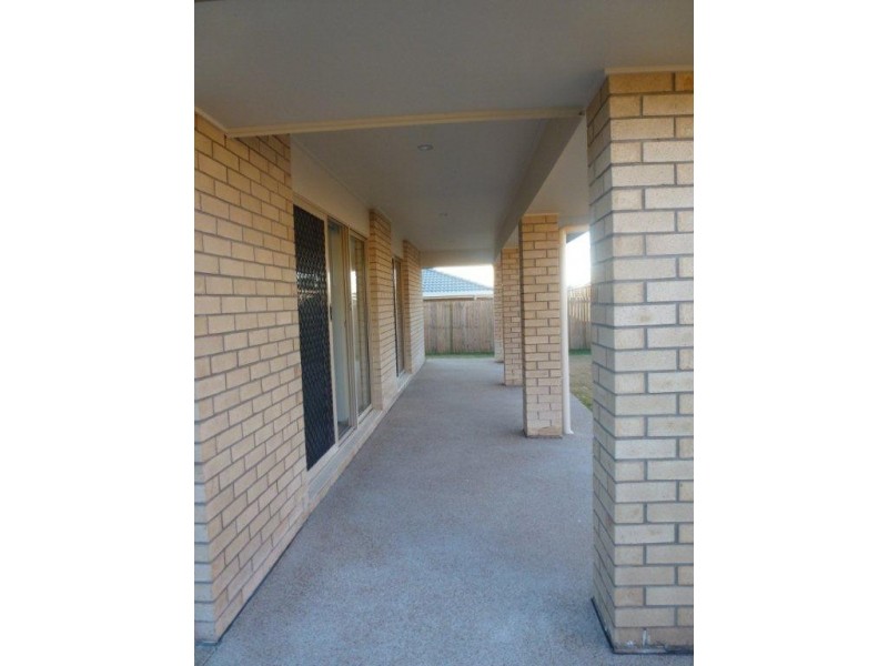 8 FREMONT STREET, Calliope QLD 4680
