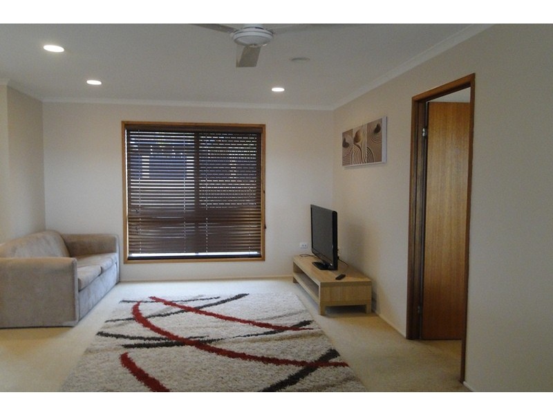 2 McIver Road, Clinton QLD 4680