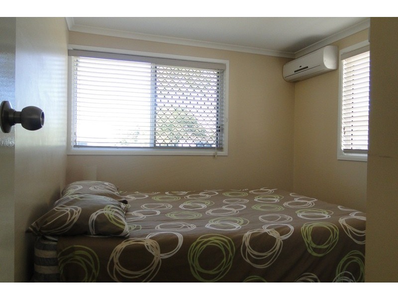 8 Buller Street, South Gladstone QLD 4680