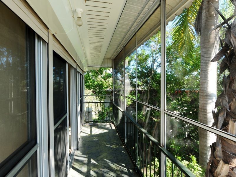 12 Matson Crescent, West Gladstone QLD 4680